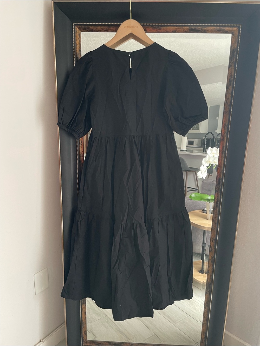 Zara Black Puff-Sleeve Tiered Midi Dress - Picture 5 of 5